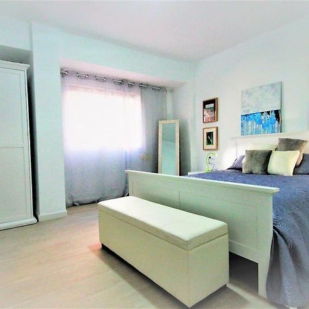 Ivam Esquife Apartment Valencia Bagian luar foto