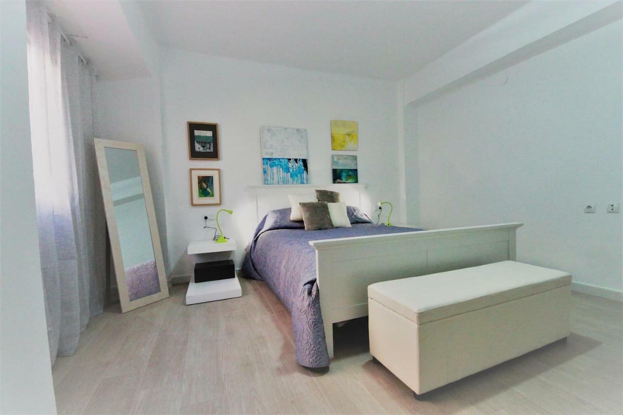 Ivam Esquife Apartment Valencia Bagian luar foto